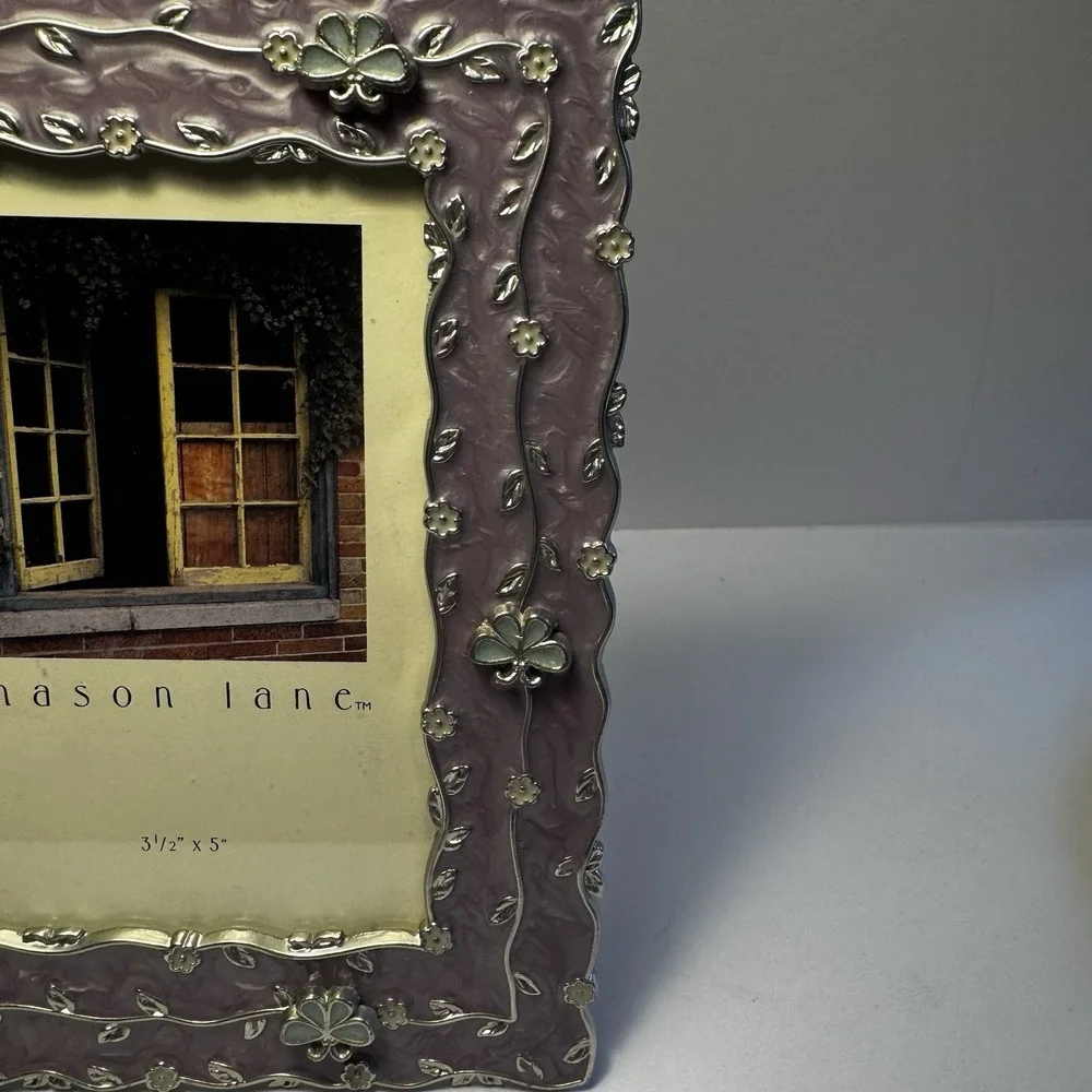 Mason Lane 3 1/2 by 5 Cute Butterfly Frame